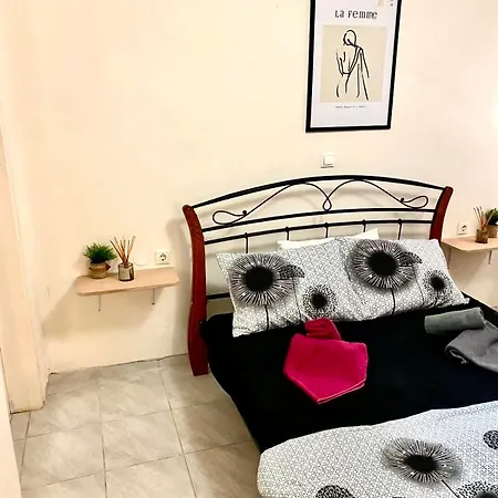 George's Apartment