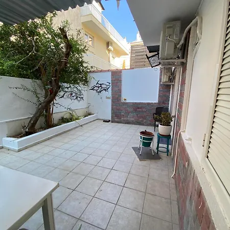 George's Apartment